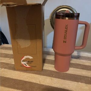 Stanley Dusty Rose Travel Mug with Handle